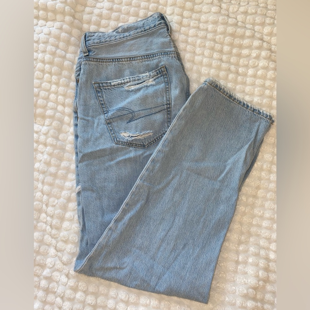 AE Ripped Mom Jeans - Picture 5 of 6